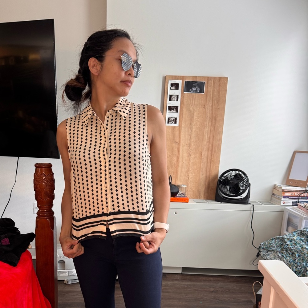 Express Black and White Geometric Blouse